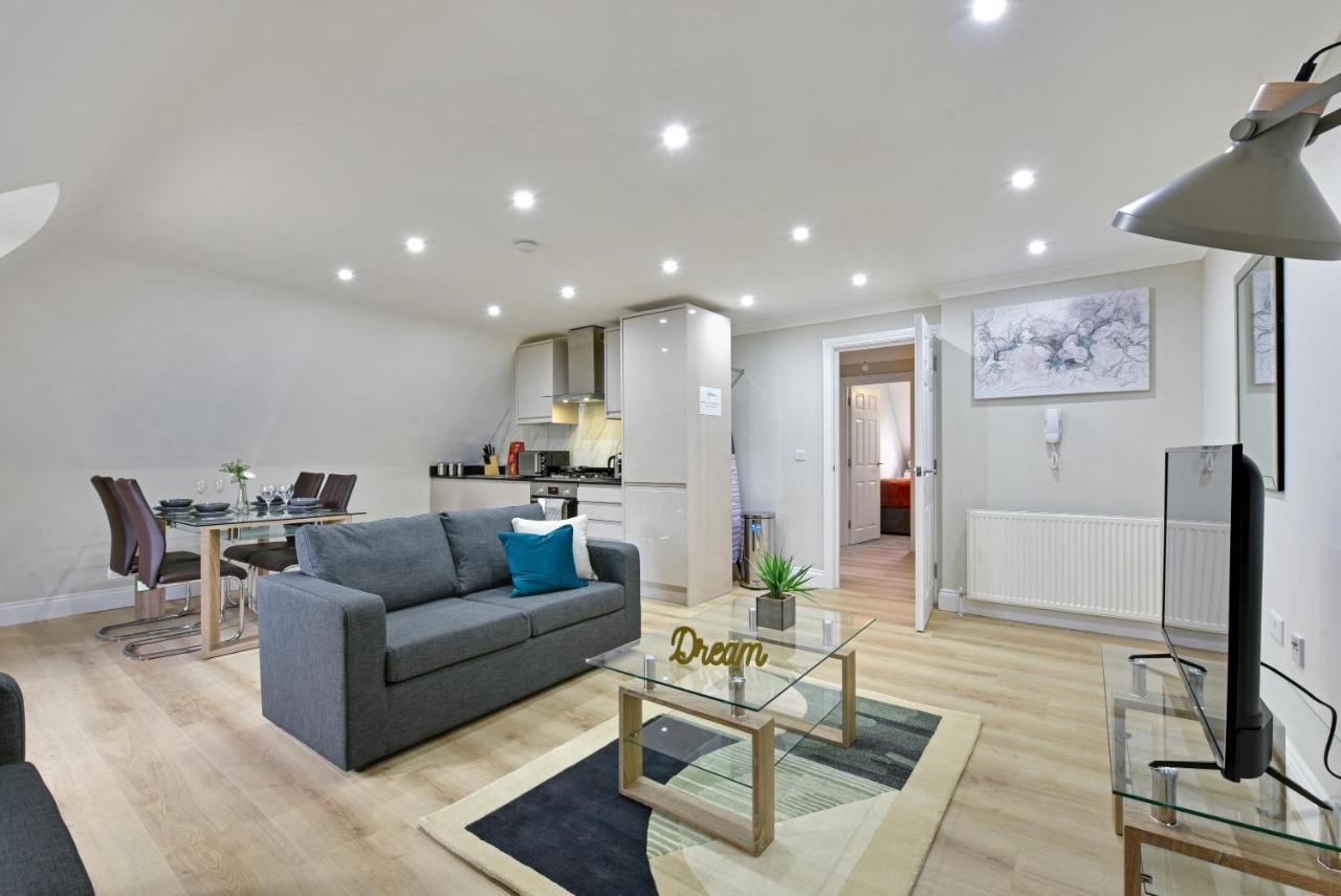 Deanway Serviced Apartments Chalfont St Giles By 360Stays Exteriér fotografie