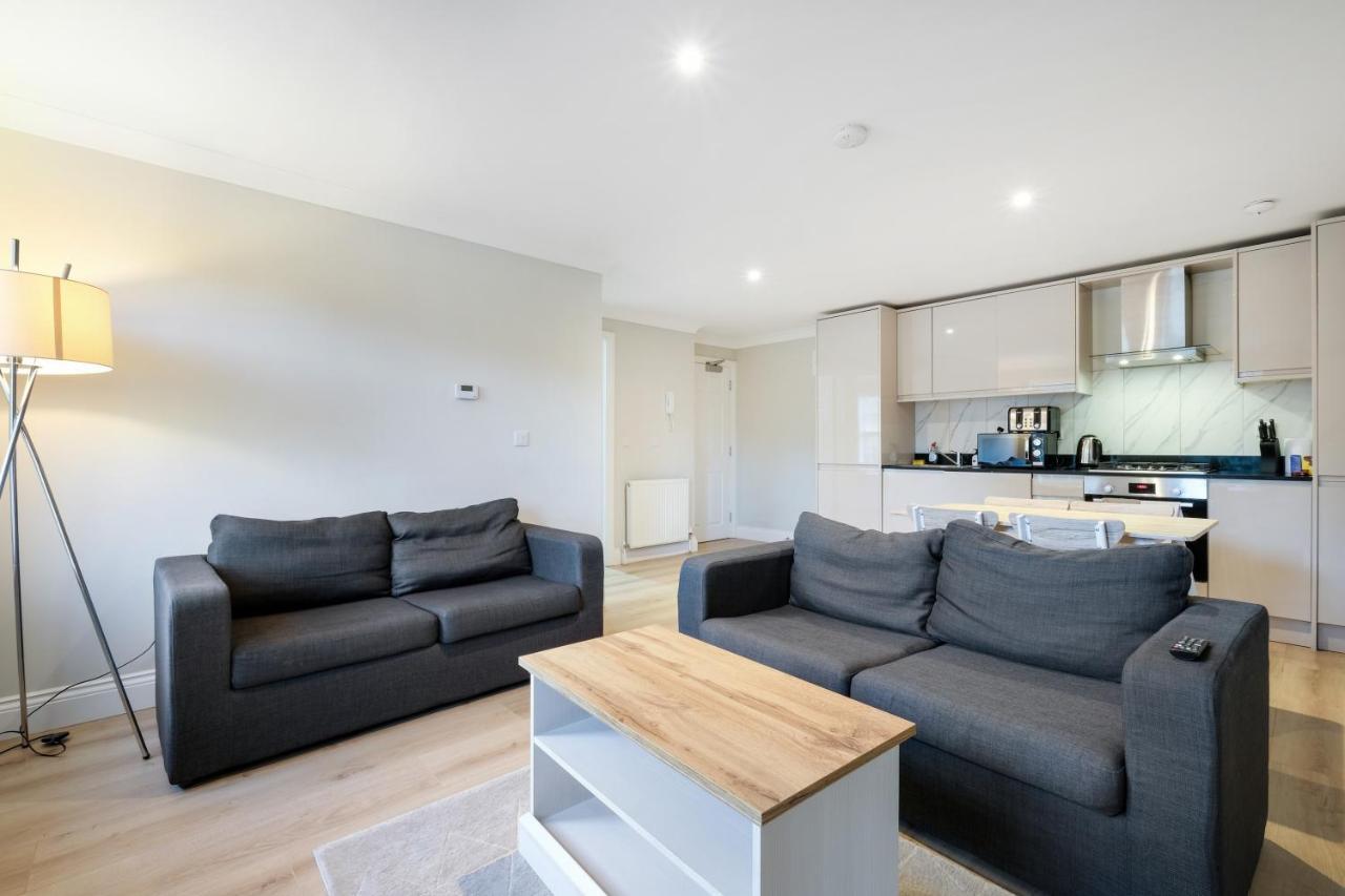 Deanway Serviced Apartments Chalfont St Giles By 360Stays Exteriér fotografie