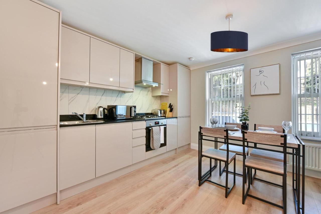 Deanway Serviced Apartments Chalfont St Giles By 360Stays Exteriér fotografie